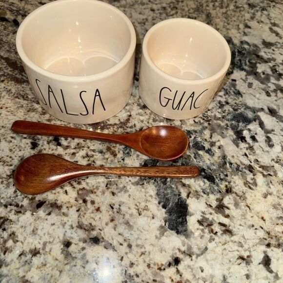 Rae Dunn Salsa/guacamole set with serving spoons - Picture 3 of 5